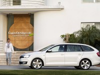Škoda Rapid Combi 2013